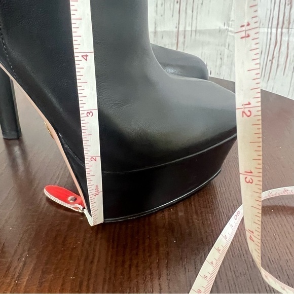 GUCCI LEATHER KNEE HIGH BOOTS 5.75” sky high heels & 1.75” platforms size 37.5 - Picture 9 of 16